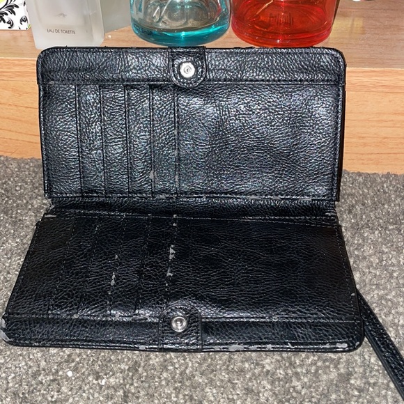 Bench Wallet - Picture 8 of 8